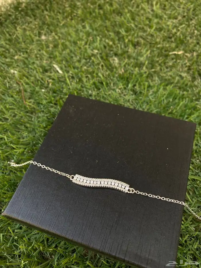 ساعات و اكسسوار و المزيد . 32