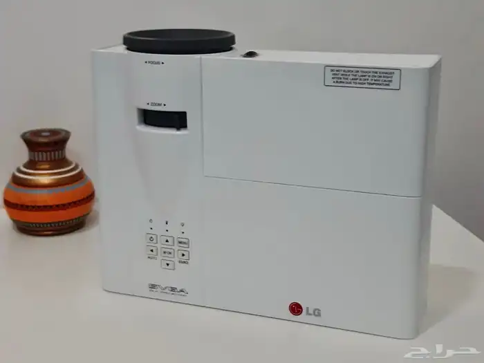 بروجكتر LG 5