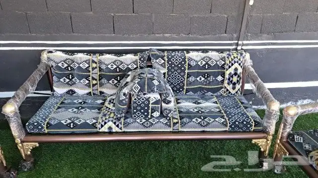 كراسي خارجيه مرتفعها 1