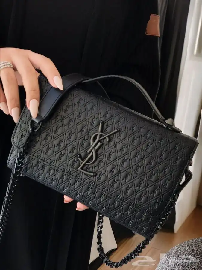 ماركات درجه اولى رجاليه ونسائيه التوصيل داخل الدمام مجانا 74