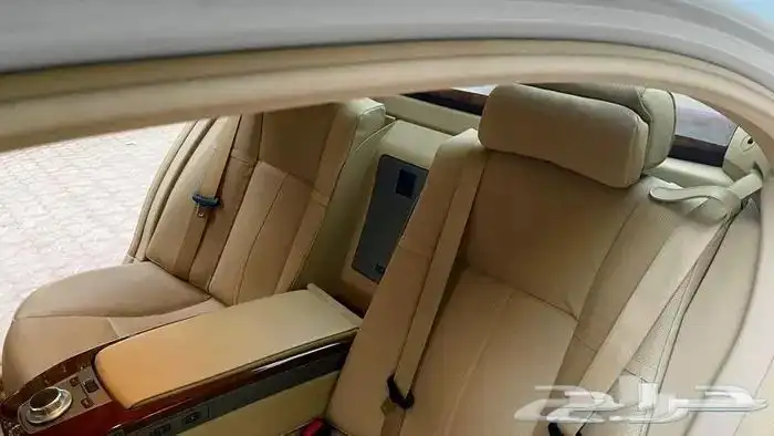 بي ام دبليو فل 750LI بحالة ممتازه 27