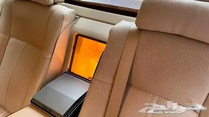بي ام دبليو فل 750LI بحالة ممتازه 20