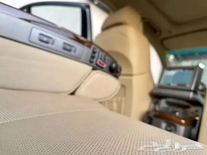بي ام دبليو فل 750LI بحالة ممتازه 28