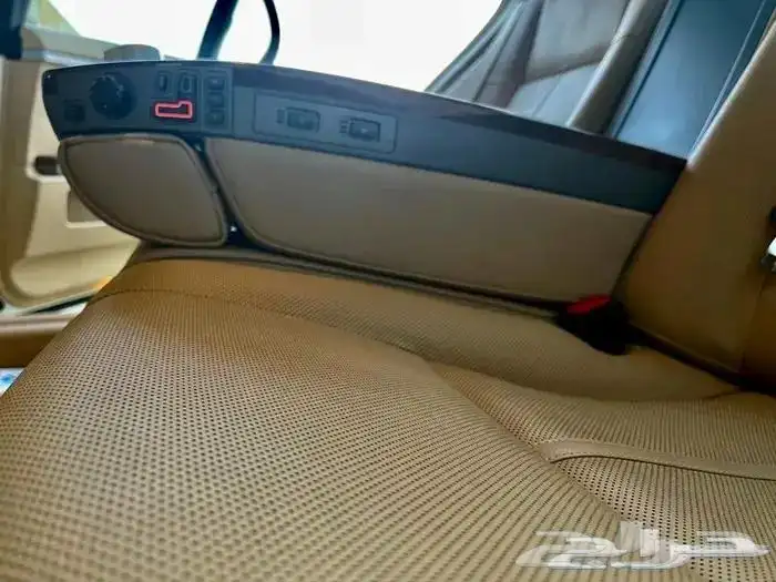 بي ام دبليو فل 750LI بحالة ممتازه 31