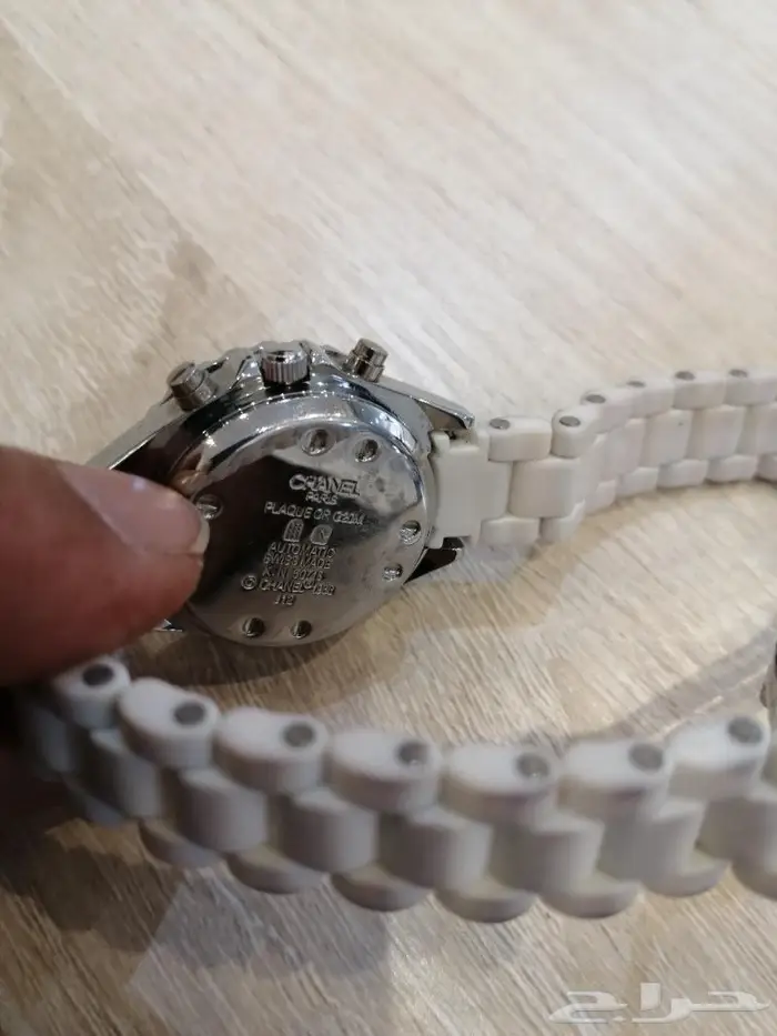 ساعة ماركة Chanel للبيع 2