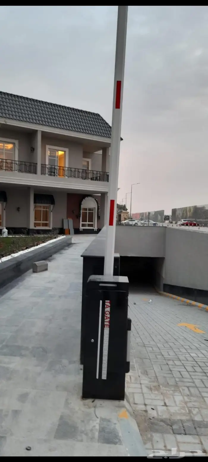 بوابة مواقف حاجز دخول السيارات بوابة سيارات ذراع باركينج 2