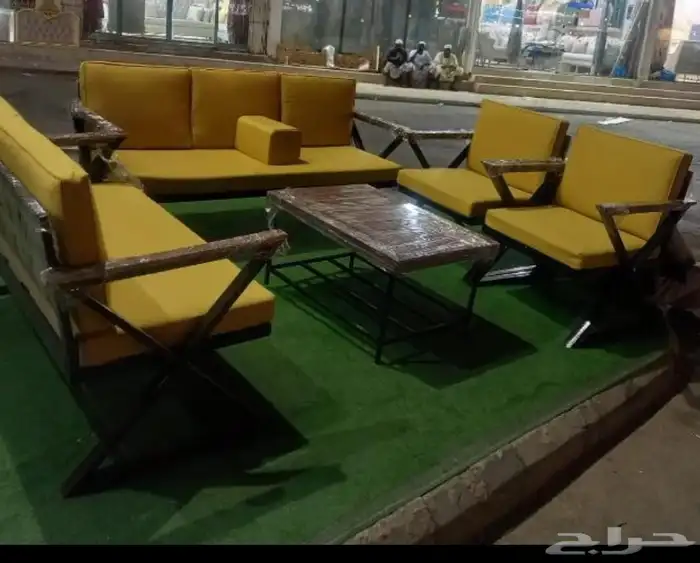 كراسي خشب وحديد خارجية 11