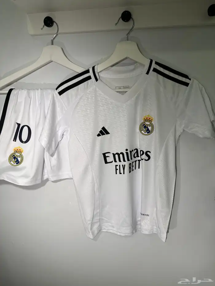 جميع اطقم ريال مدريد 2025 2024 توفرت 9