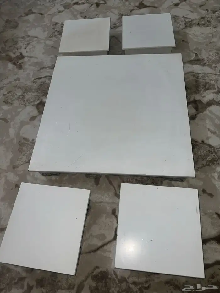 طاولات مجلس ارضية لونها ابيض خشب 5
