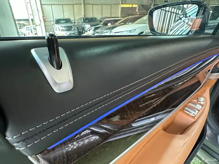 بي أم دبليو كت أم 740 م 2018تم البيع 18