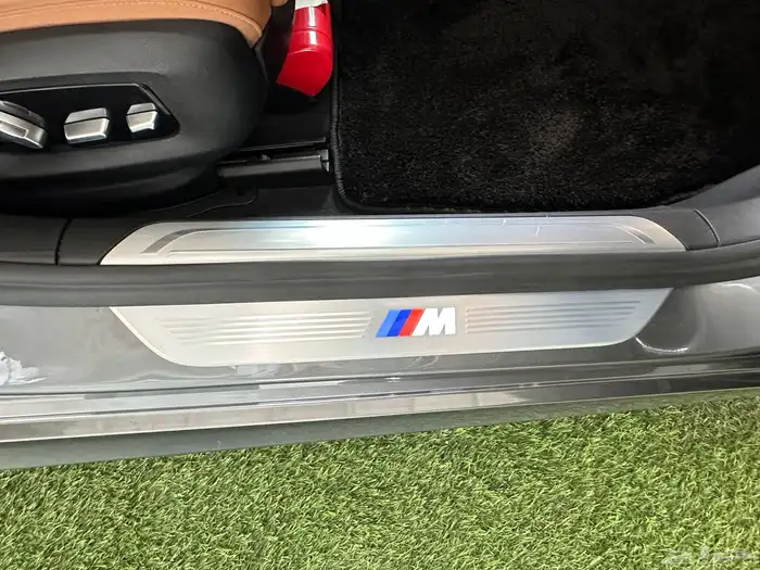 بي أم دبليو كت أم 740 م 2018تم البيع 53