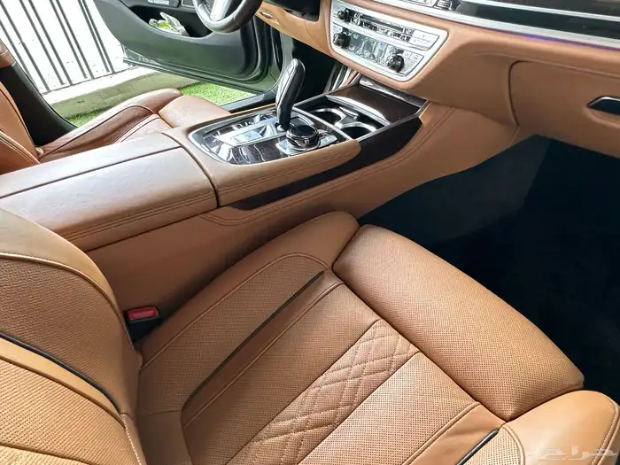 بي أم دبليو كت أم 740 م 2018تم البيع 50