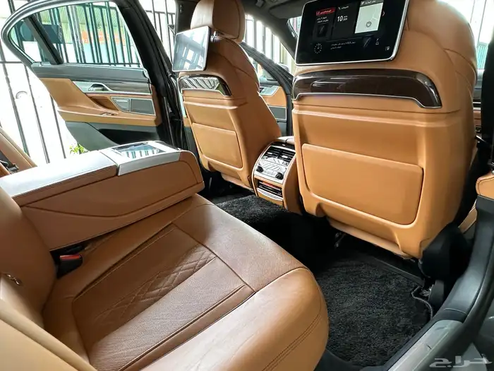 بي أم دبليو كت أم 740 م 2018تم البيع 42