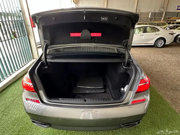 بي أم دبليو كت أم 740 م 2018تم البيع 58