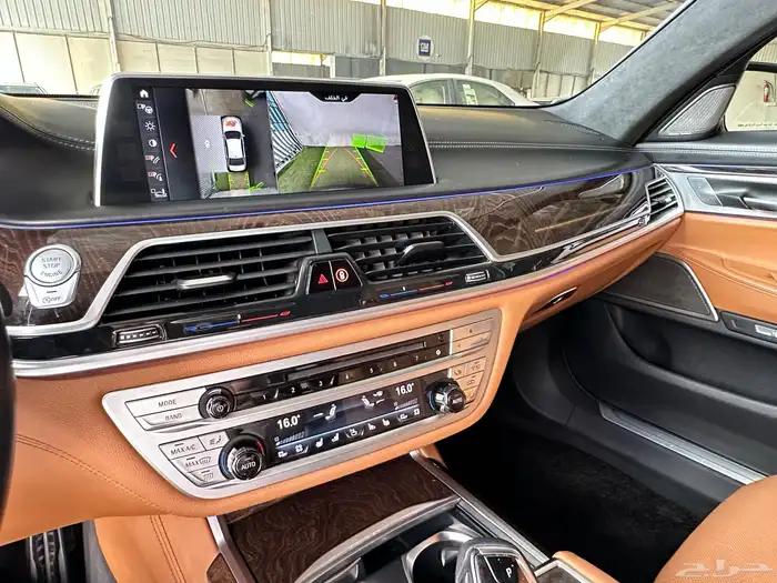 بي أم دبليو كت أم 740 م 2018تم البيع 27