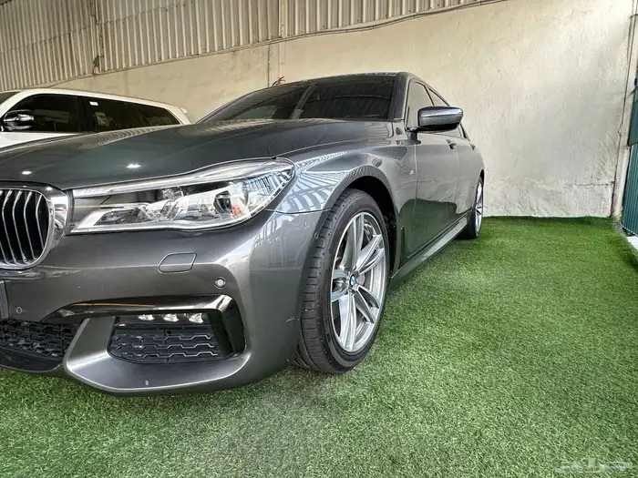 بي أم دبليو كت أم 740 م 2018تم البيع 12