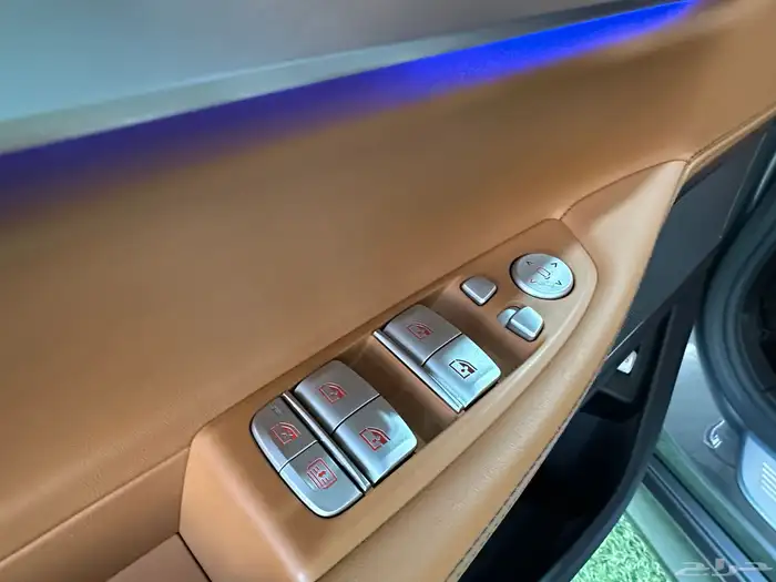 بي أم دبليو كت أم 740 م 2018تم البيع 19