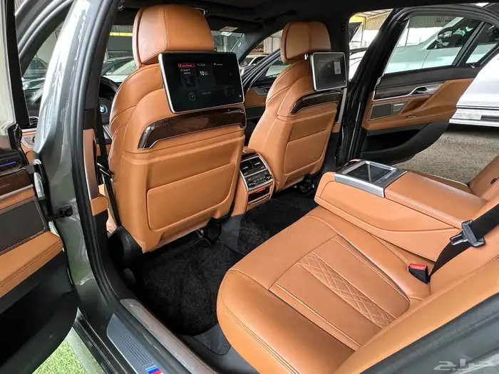 بي أم دبليو كت أم 740 م 2018تم البيع 38