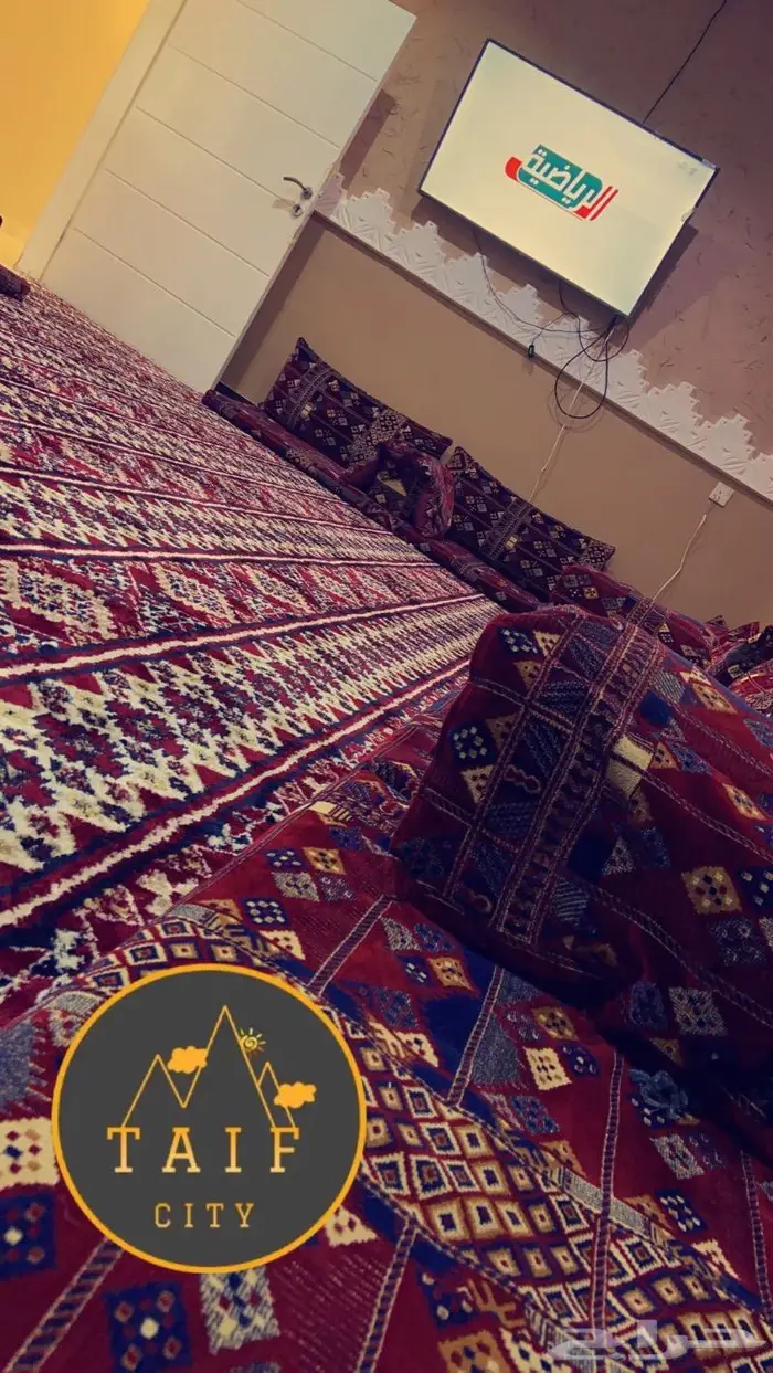 استراحه كبيره قسمين ومسبح كبير وملعب طايره والعاب اطفال 14