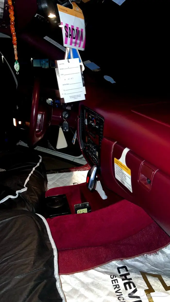 درج و منظم كابرس وحامل أكواب ومناديل وأشرطة كاسيت 21