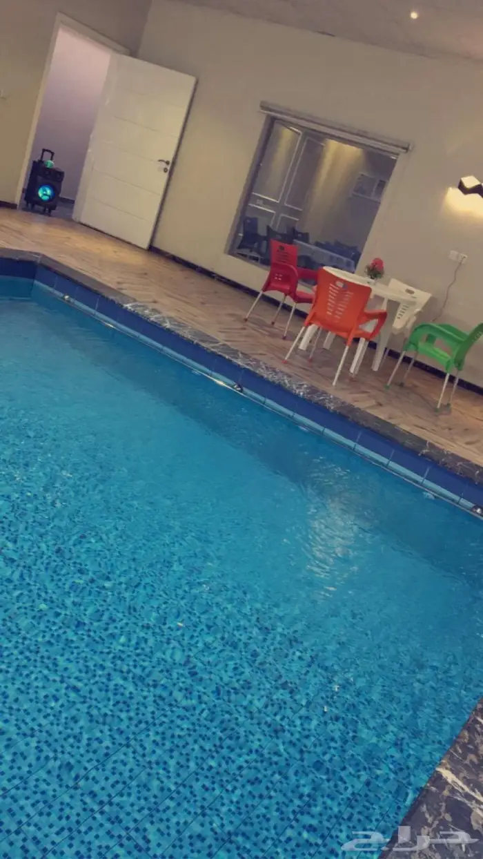 استراحه كبيره قسمين ومسبح كبير وملعب طايره والعاب اطفال 2