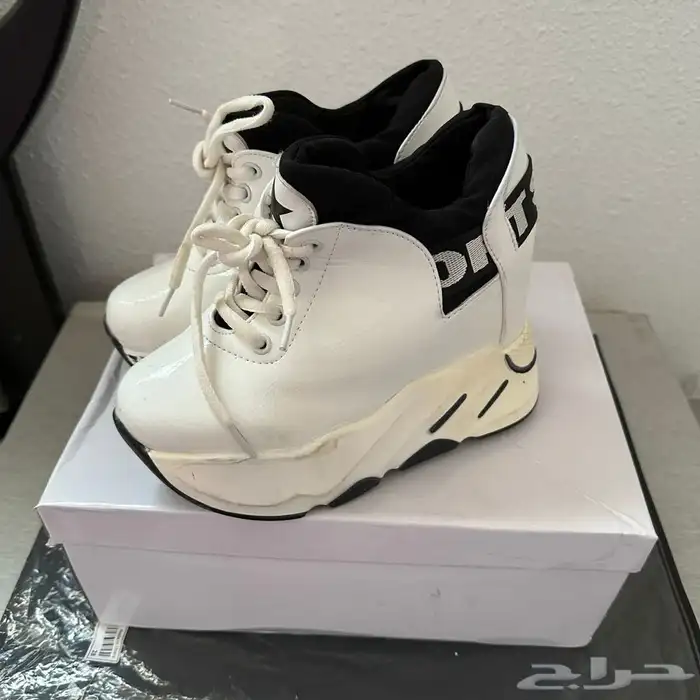 احذية جديدة ومميزة للبيع القطعة ب 25 ريال 13