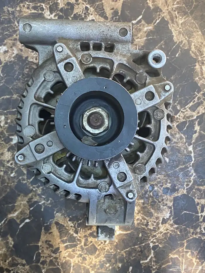 قطع غيار لكزس 4