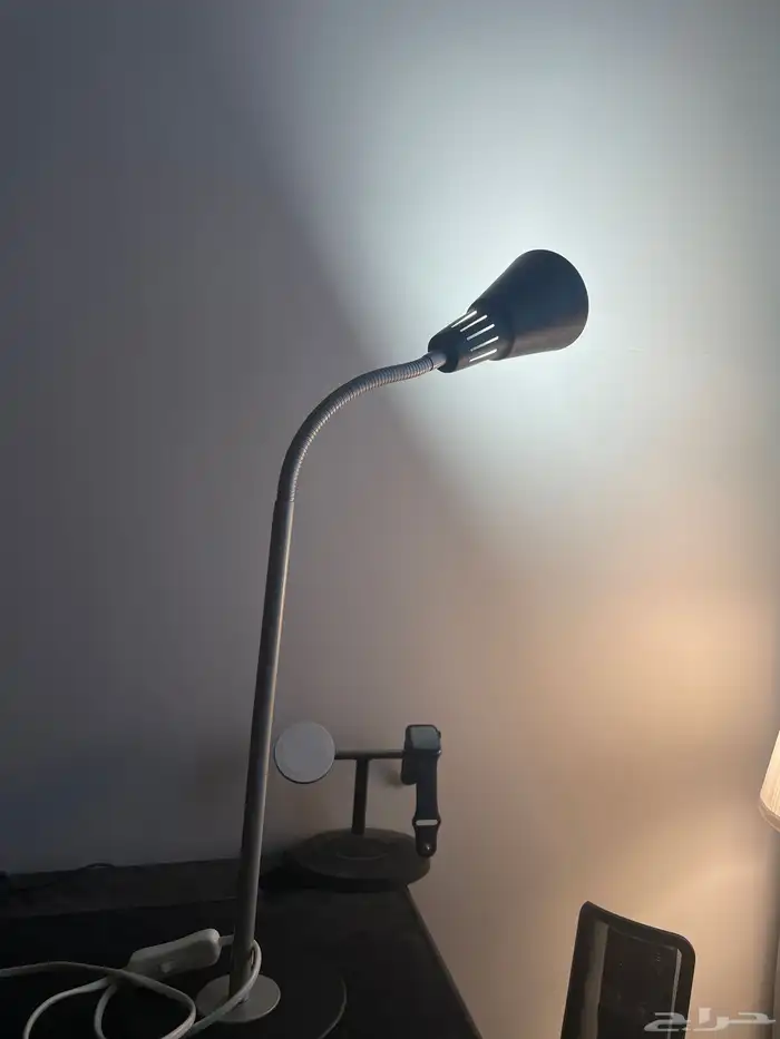 اضاءة مكتبية من ايكيا 1