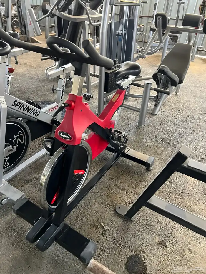 دنابل أوزان بنش بار اولمبي اجهزة مستعمله و جديدة تجهيز نادي 29