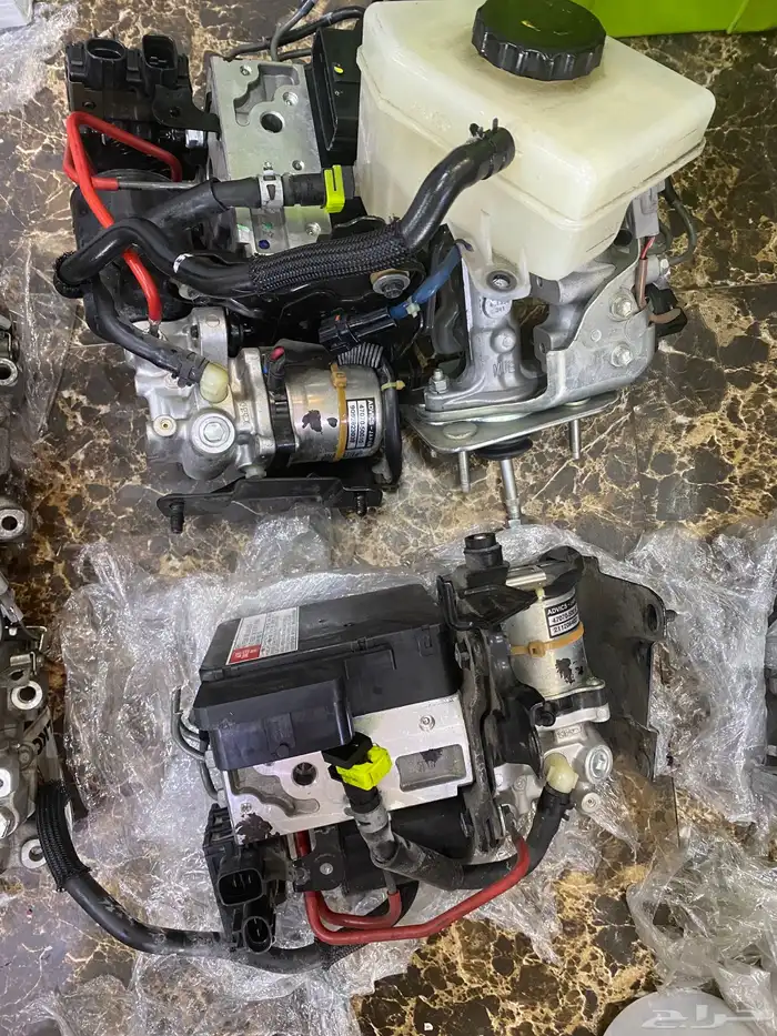 قطع غيار لكزس 1