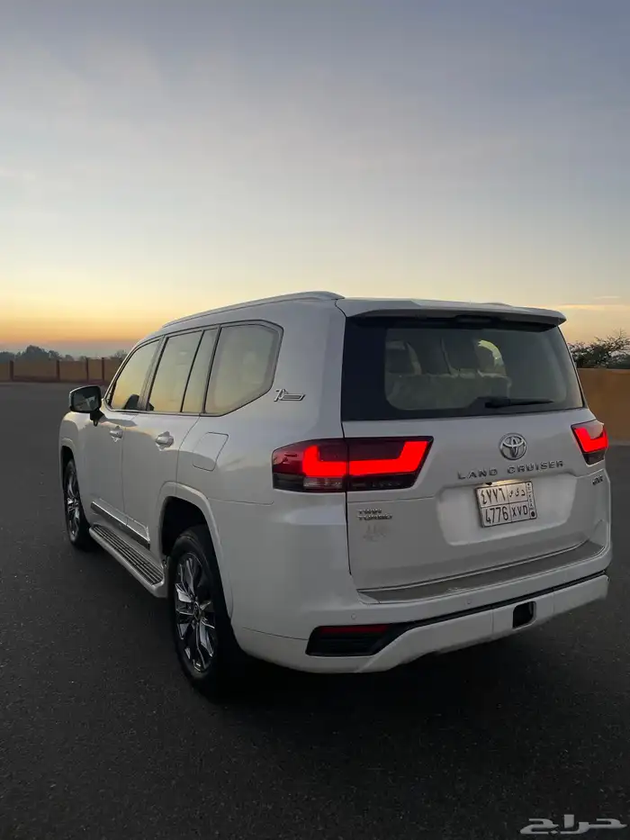 (تمم البيع)جي اكس ار 2022 L4 سعودي شاشات 7
