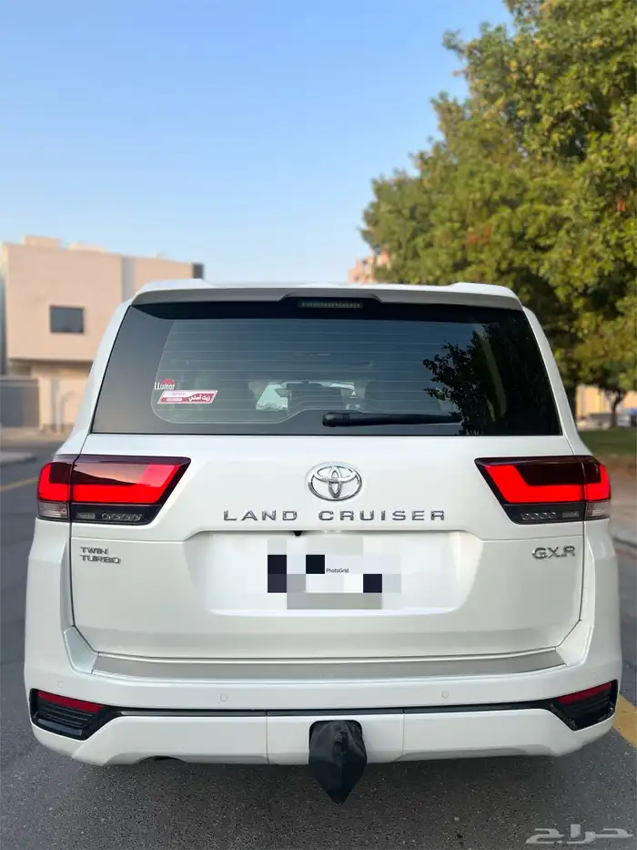 لاند كروزر G.XR - L3 2022 مالك اول سعودي وكالة 19
