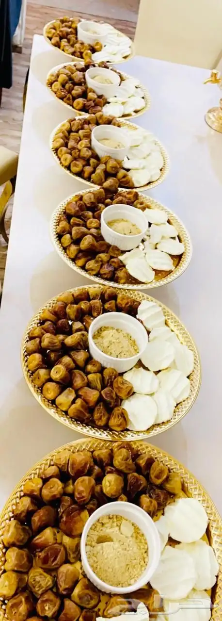 صواني للافراح تمر ومضير وسمن 0