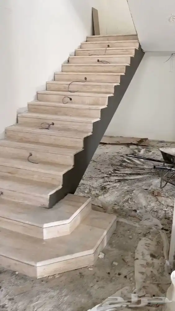 ارضيات تفصيل مغاسل وقص درج بسعر منافس 2