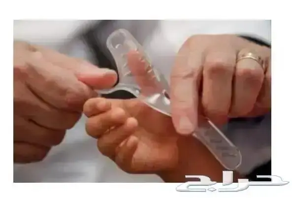 مانع مص الاصبع للاطفال 0