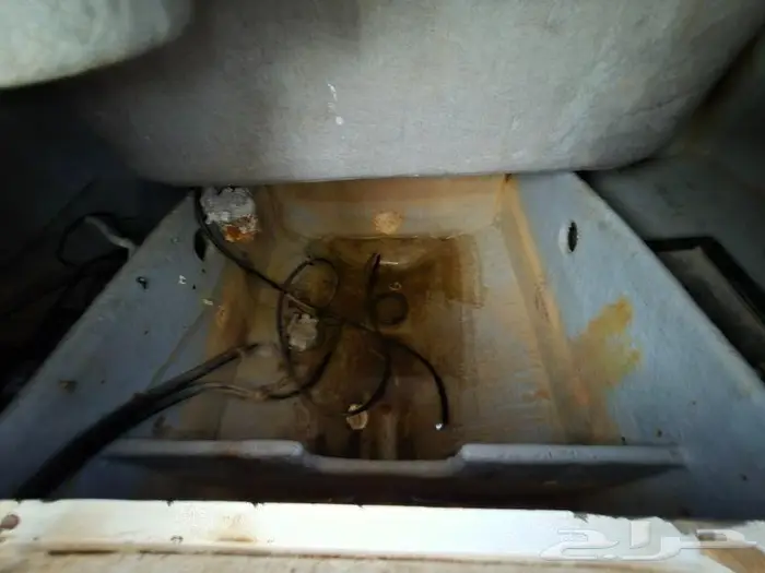 قارب بوت لنش طراد للبيع بدون مكاين ب 5 الاف ريال بيع مستعجل 14