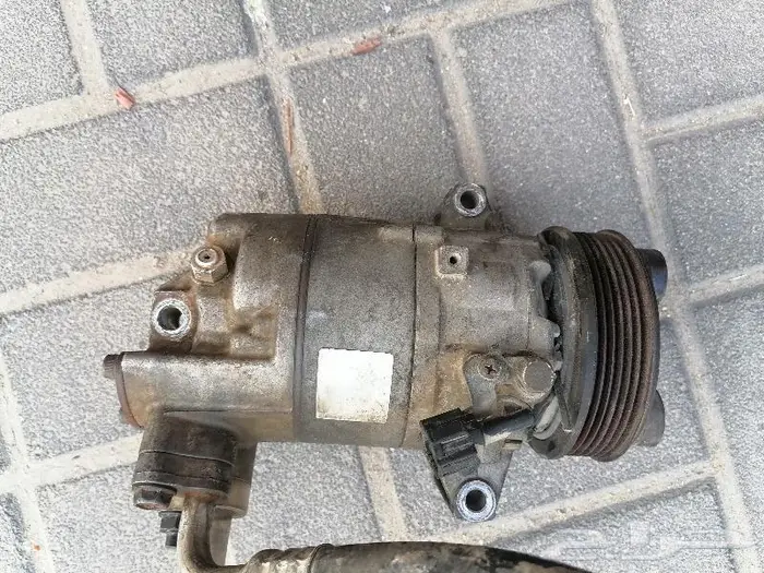 كمبرووسر نيسان تيدا سيدان 2013 0