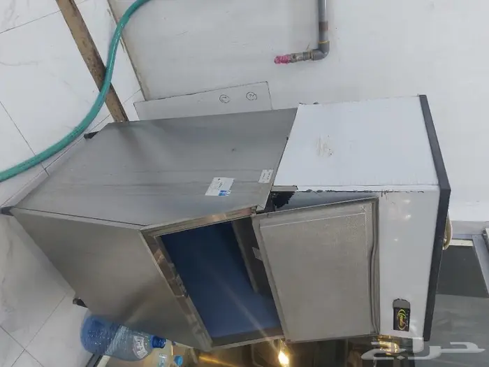 مكينة تصنيع مكعبات ثلج 6