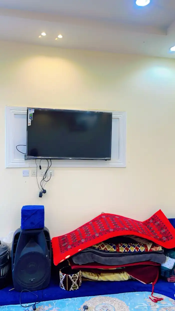استراحة للإيجار قسمين وفيه مقطع فيديو لها 8