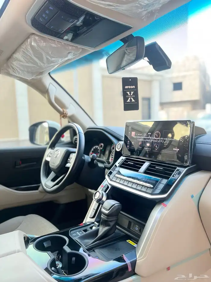 لاند كروزر G.XR - L3 2022 مالك اول سعودي وكالة 39
