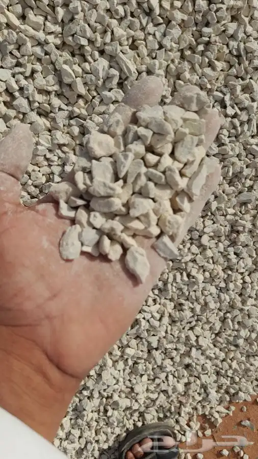 الحربي لبيع الرمل بانواعه الأبيض والأحمر ورمل البنا والدفان 9