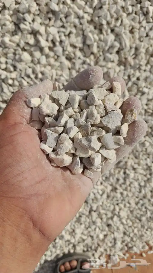 الحربي لبيع الرمل بانواعه الأبيض والأحمر ورمل البنا والدفان 6