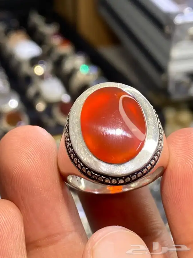 خاتم عقيق يماني زجاجي صياغة عارف 0