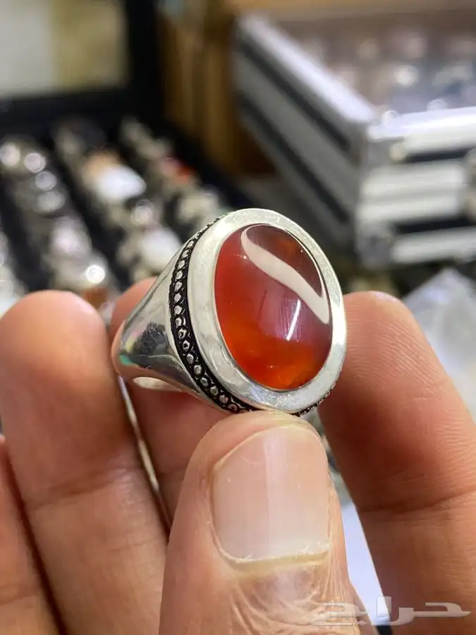 خاتم عقيق يماني زجاجي صياغة عارف 1