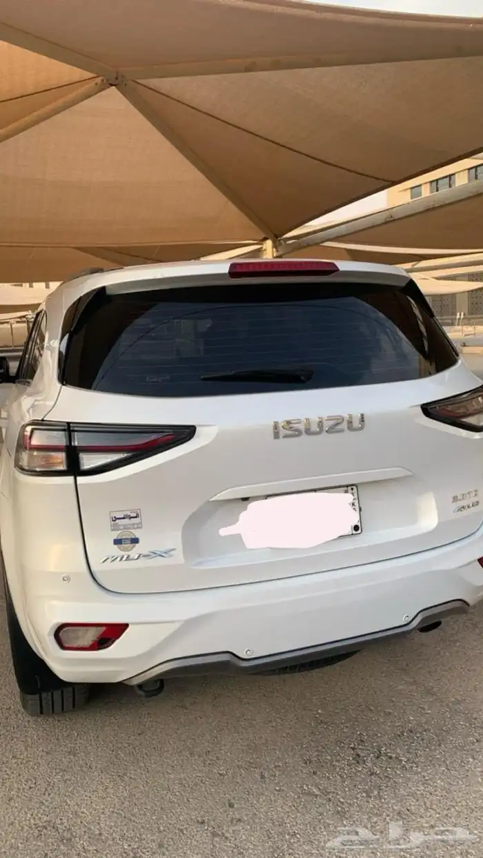 ايسوزو جيب Mux2022 فل كامل دبل 5