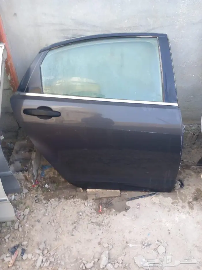 قطع غيار لومينا وكابرس من موديل 2007 الى موديل 2012 0