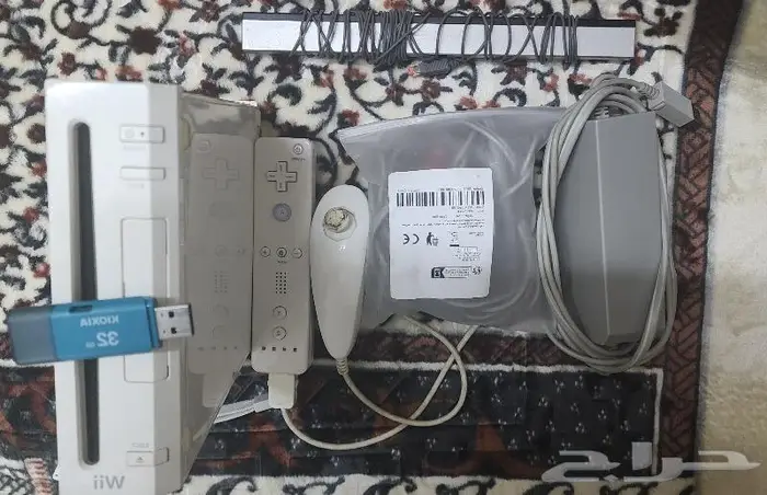 متفرقات للبيع جهاز وي سماعه بلوتوث العاب الطيبين 2