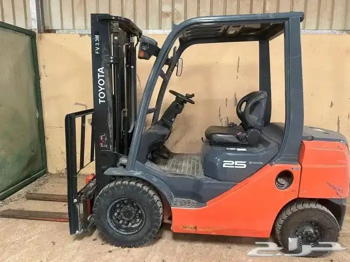 رافعة شوكية فوركلفت للايجار ايجار رافعة تاجير رافعات شوكية 1