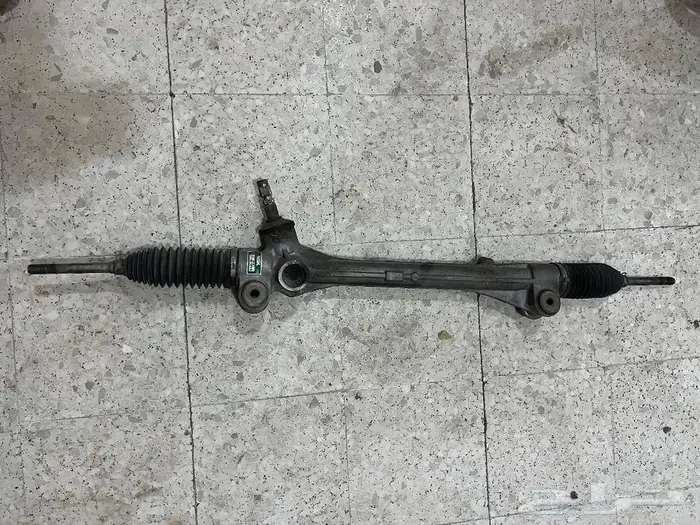 للبيع دوده تويوتا كامري موديل 2014 0