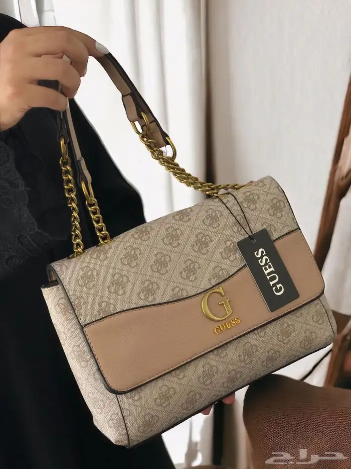 جديدنا شنط GUESS عرض اليوم الوطني 135ريال 15